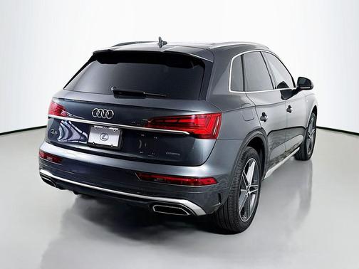 2021 Audi Q5 Premium Plus 55 TFSI e quattro S tronic