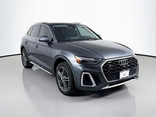 2021 Audi Q5 Premium Plus 55 TFSI e quattro S tronic