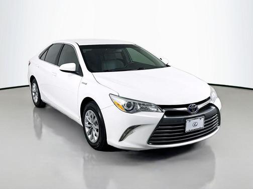 2016 Toyota Camry Hybrid LE