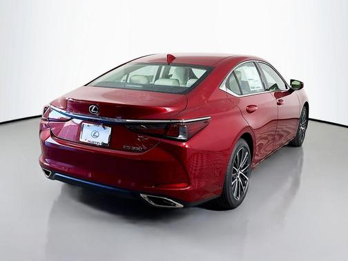 2025 Lexus ES 350 Base