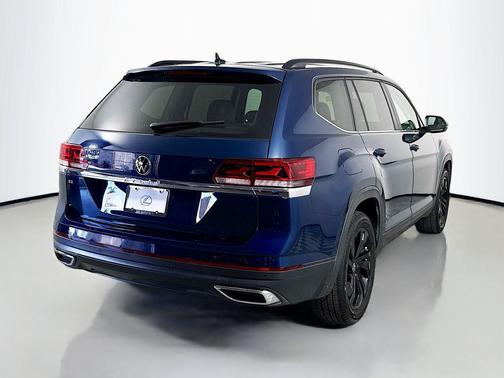 2022 Volkswagen Atlas 2.0T SE w/Technology