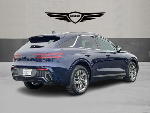 2025 Genesis GV70 2.5T