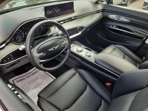 2025 Genesis GV70 2.5T
