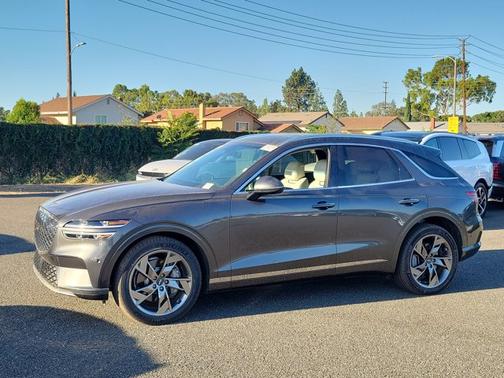 Makalu Gray 2023 Genesis Electrified GV70 Advanced