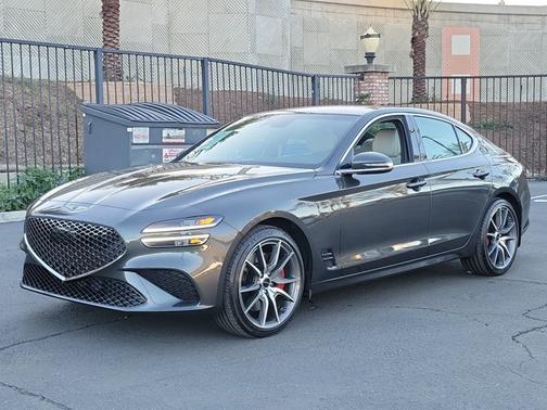 2025 Genesis G70 2.5T