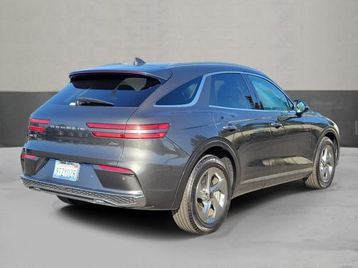 2026 Genesis GV70 2.5T Select