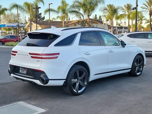 2023 Genesis GV70 2.5T
