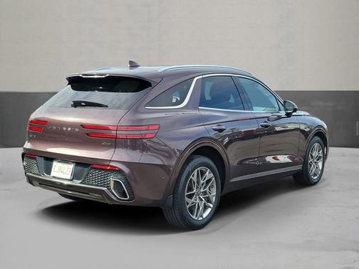 2023 Genesis GV70 2.5T