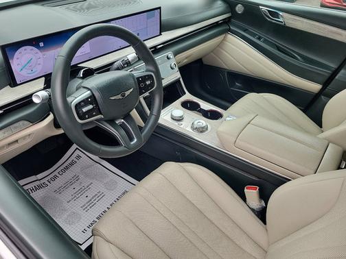 2025 Genesis GV80 Select