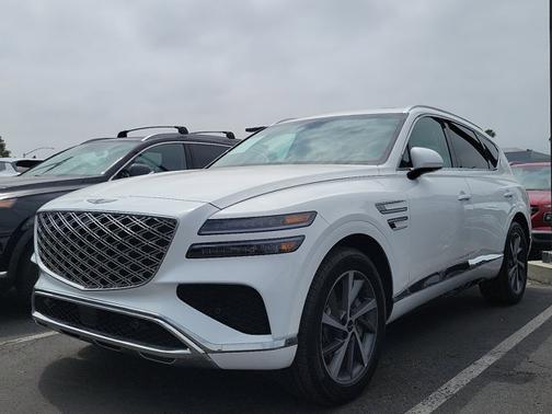2025 Genesis GV80 Select
