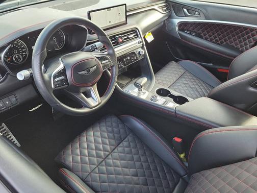 2025 Genesis G70 3.3T Sport Advanced