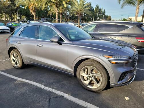 2026 Genesis GV70 2.5T Select