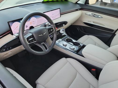 2026 Genesis GV70 2.5T