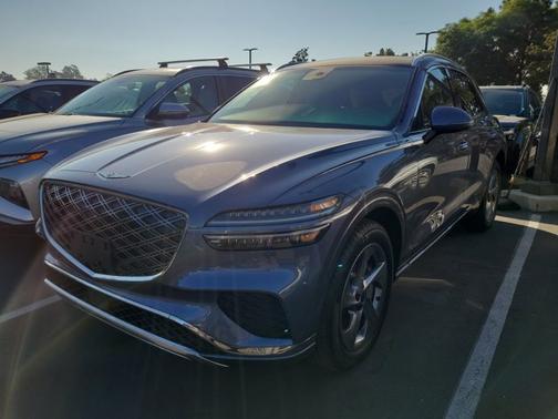 2026 Genesis GV70 2.5T
