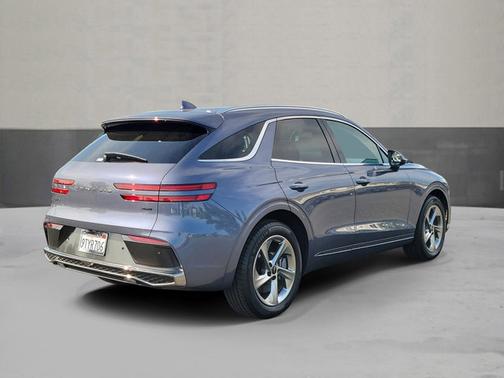 2026 Genesis GV70 2.5T