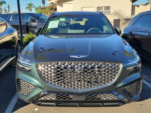 2023 Genesis GV70 2.5T