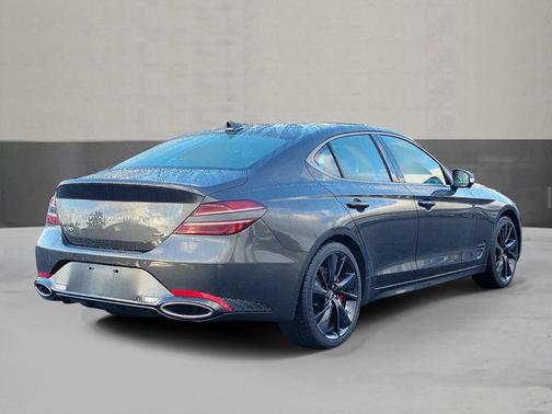 2023 Genesis G70 3.3T