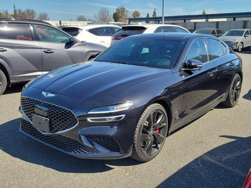 2023 Genesis G70 3.3T