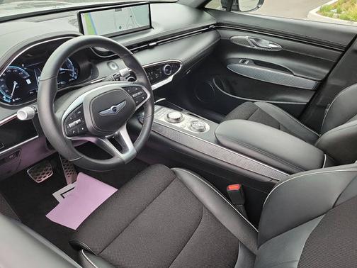 2023 Genesis GV70 2.5T
