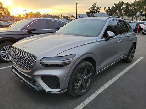 2023 Genesis GV70 2.5T