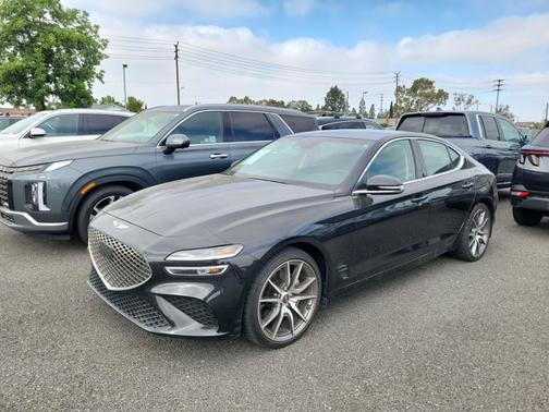 Vik Black 2023 Genesis G70 2.0T