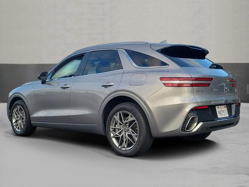 2024 Genesis GV70 2.5T