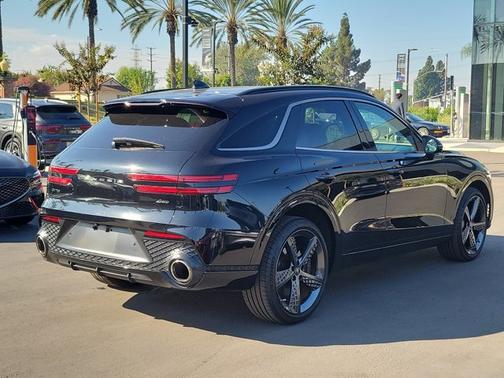 2023 Genesis GV70 2.5T