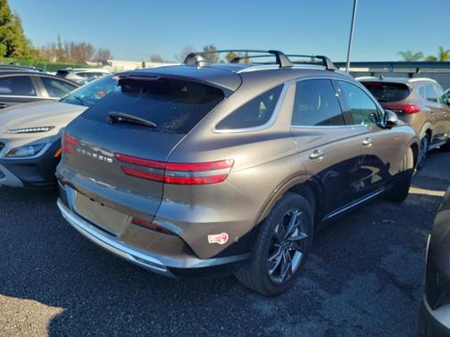 2024 Genesis Electrified GV70 Advanced