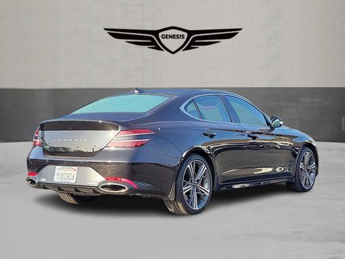 2025 Genesis G70 3.3T Sport Advanced