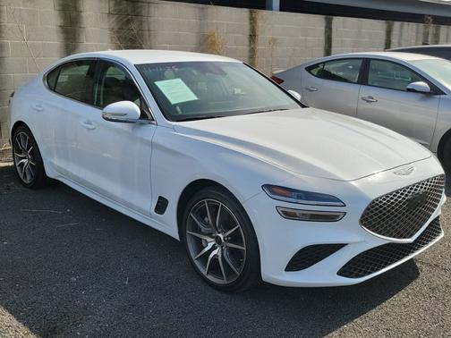 2025 Genesis G70 2.5T