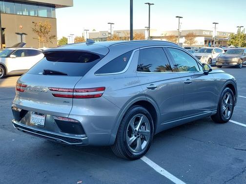 2026 Genesis GV70 2.5T Select