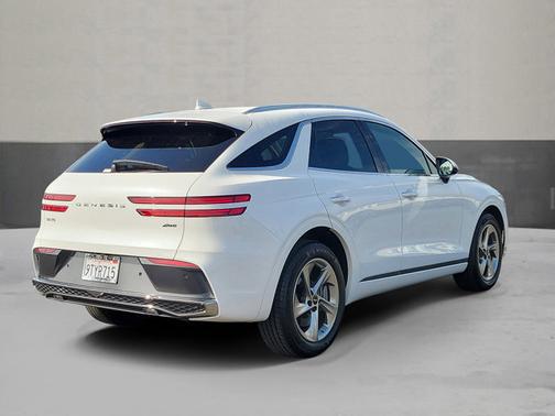 2026 Genesis GV70 2.5T