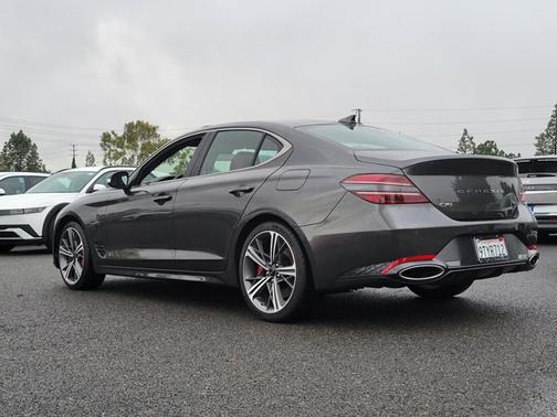 2025 Genesis G70 3.3T Sport Advanced