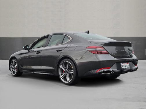 2025 Genesis G70 3.3T Sport Advanced