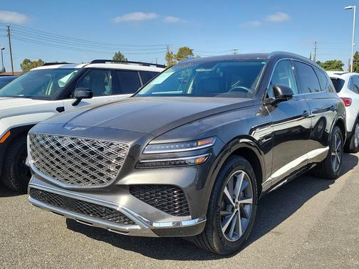 2025 Genesis GV80 Select