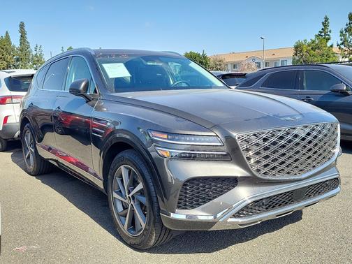 2025 Genesis GV80 Select