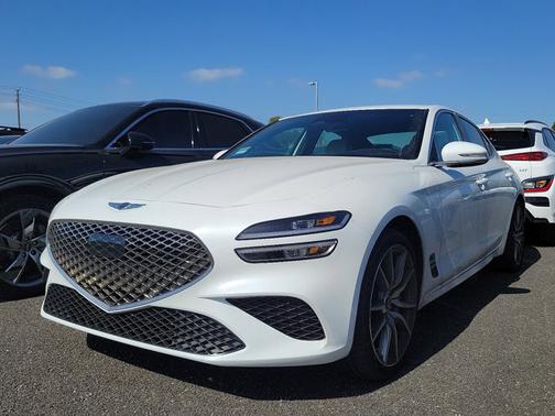 2025 Genesis G70 2.5T