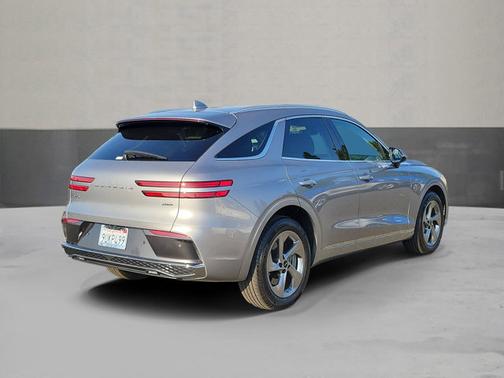 2026 Genesis GV70 2.5T