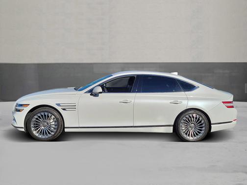 2024 Genesis Electrified G80 Advanced