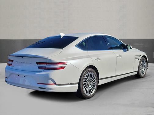 2024 Genesis Electrified G80 Advanced