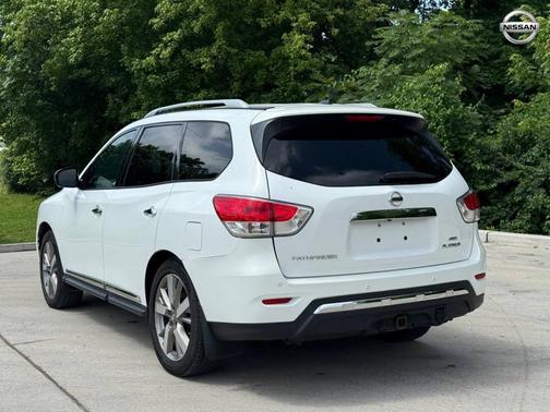 2013 Nissan Pathfinder Platinum