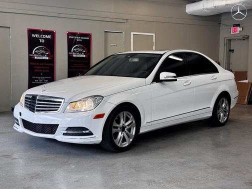 2013 Mercedes-Benz C-Class Sport