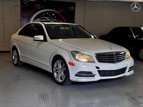 2013 Mercedes-Benz C-Class Sport