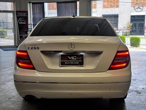 2013 Mercedes-Benz C-Class Sport
