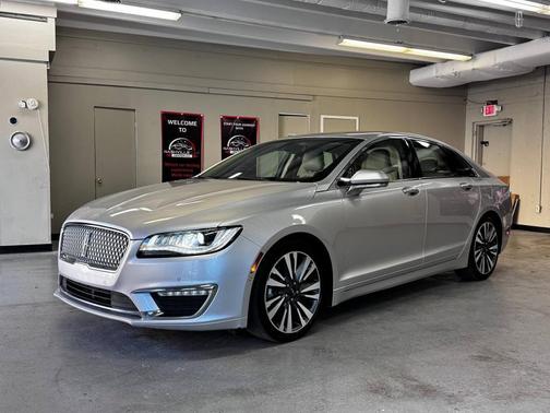2017 Lincoln MKZ Hybrid Select