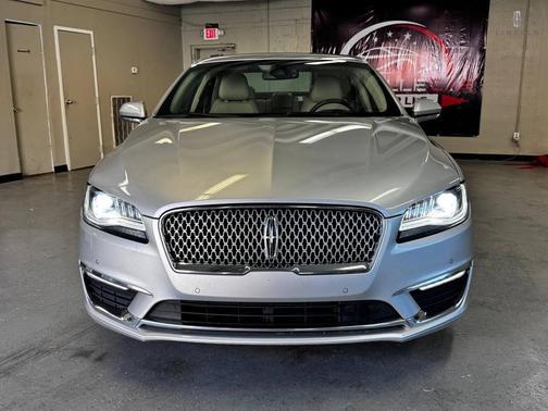 2017 Lincoln MKZ Hybrid Select