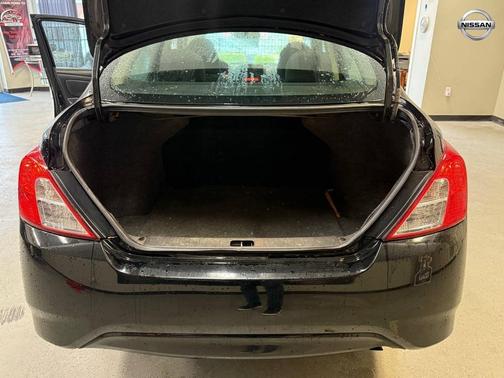 2018 Nissan Versa 1.6 S+