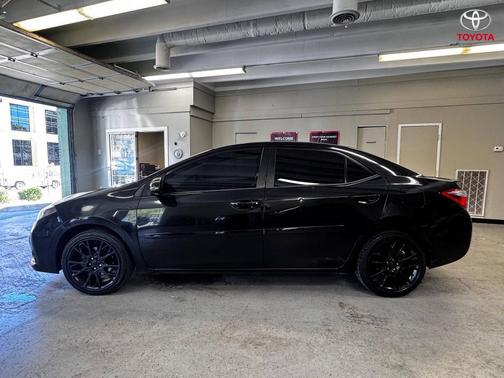 2016 Toyota Corolla S w/Special Edition Pkg