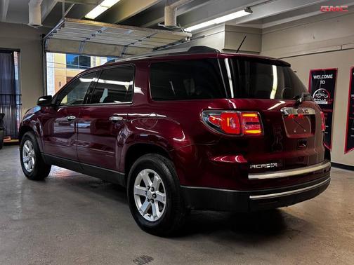 2015 GMC Acadia SLE-2