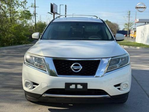 2014 Nissan Pathfinder SV